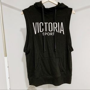 NWOT VS Sport Muscle Hoodie Tank with Open Back